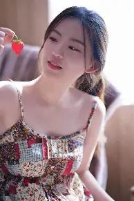 江一燕街头,牵手赵汉唐,告别糕点界,英超足球买球网,英超买球网官网,英超买球网站官网入口,英超足球压球买球站